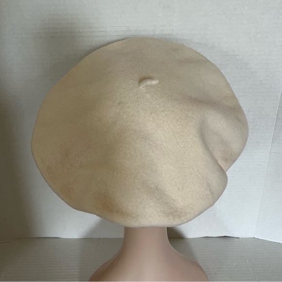 Betmar New York Vintage Ivory 100% Pure New Wool Beret Classic Chic Hat - Picture 3 of 9